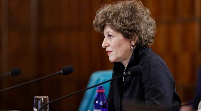 Oana Gheorghiu explică de ce statul vrea să vândă rapid pachete de acțiuni la companiile de stat listate la bursă