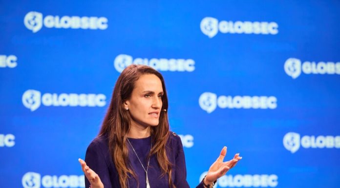 Oana Țoiu, la Forumul GLOBSEC de la Praga. România promovează cooperarea și securitatea regională