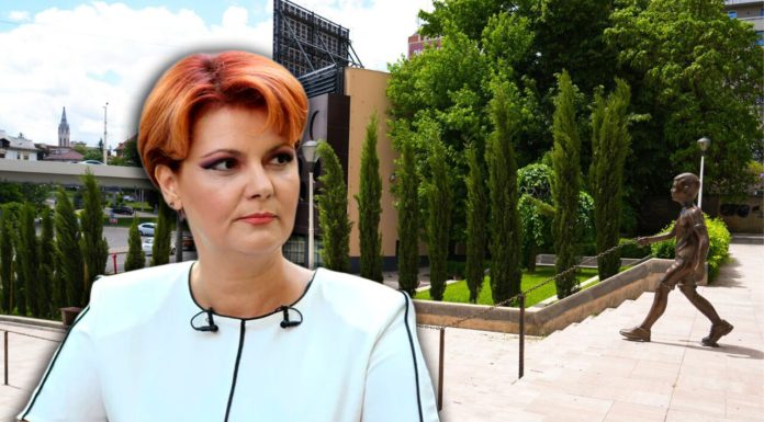 Ce statuete au observat craiovenii în centrul orașului. Mesajul transmis de Lia Olguța Vasilescu