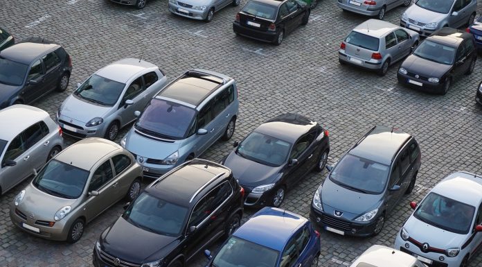 România rămâne țara cu cea mai mare scădere a pieței auto din Europa în timp ce chinezii taie din cota de piață a japonezilor