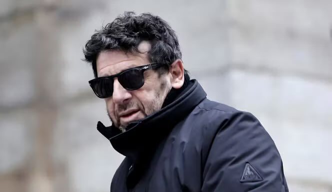 Concertul unui star francez în Elveția, suspendat din cauza acuzațiilor de violențe sexuale
