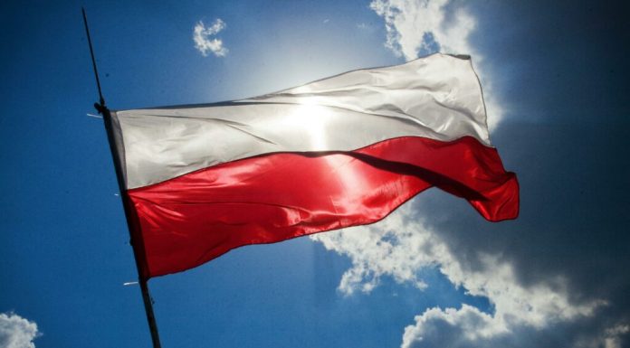 Rusia recrutează „agenți low-cost” pentru acțiuni de sabotaj în Polonia, avertizează serviciile de informații