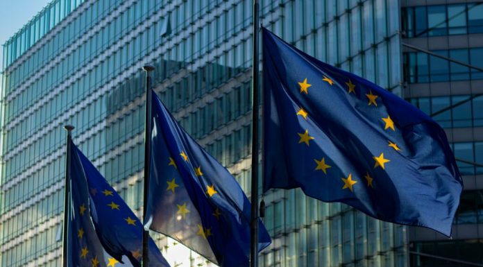 Comisia Europeană crește finanțarea pentru 2026: mai mulți bani pentru statele UE și sprijinul acordat Ucrainei