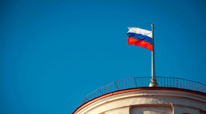 Rusia își recheamă ambasadorul din Armenia pe fondul apropierii Erevanului de UE