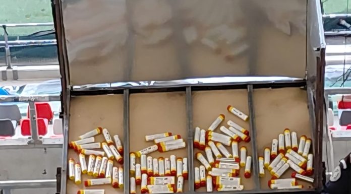 Meciul Steaua – Sepsi: 311 materiale pirotehnice, depistate în dispozitivele de acces pentru persoanele cu dizabilităţi – VIDEO