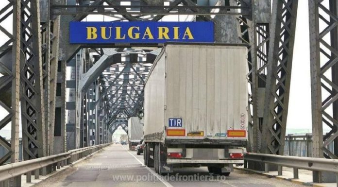 FOTO Vești bune pentru șoferii care se îndreptă spre Bulgaria: lucrările la Podul Prieteniei se vor încheia în iunie, taxa de pod se va putea plăti online