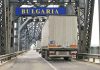FOTO Vești bune pentru șoferii care merg spre Bulgaria: Plată online a taxei de pod la Giurgiu – Ruse, Bariera se va deschide automat