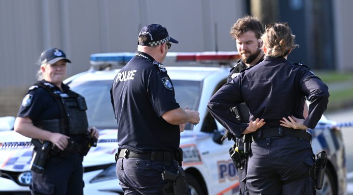 Două femei învinuite de sclavie, arestate pe aeroportul din Australia. Aveau legături cu ISIS și se repatriau
