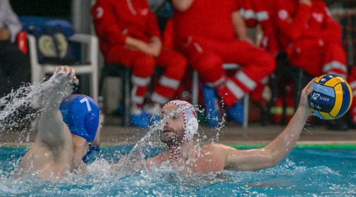 CSM Oradea și Steaua se duelează pentru titlul național la polo pe apă. Programul complet al finalelor