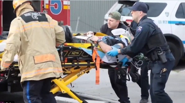 Un mort şi 36 de răniţi în urma unei explozii produse pe şantier din portul New York