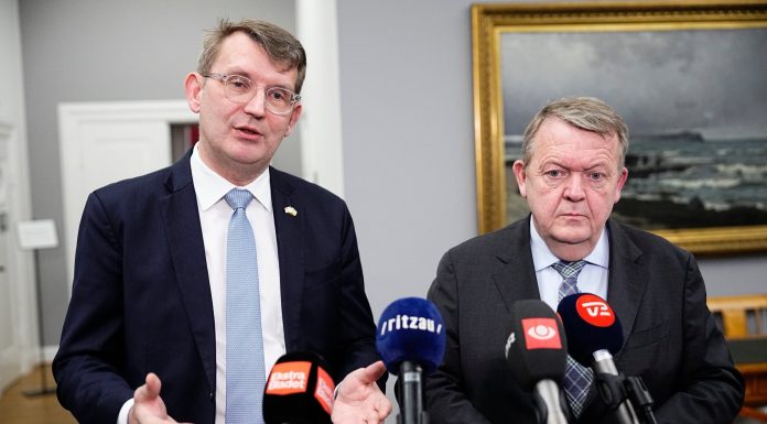 Ministrul apărării din Danemarca, reprezentant al dreptei, a fost desemnat să formeze un guvern, după ce negocierile fostului premier de stânga Mette Frederiksen au intrat în impas
