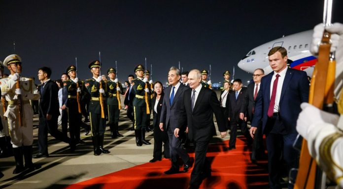 Putin și Xi deschid summitul de la Beijing după vizita lui Trump în China: Conducta „Puterea Siberiei 2” și războiul din Ucraina, printre temele-cheie