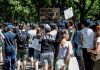 ”Vrem vecini, nu turiști”. Mii de oameni au protestat în capitala Spaniei față de creșterea costurilor locuințelor