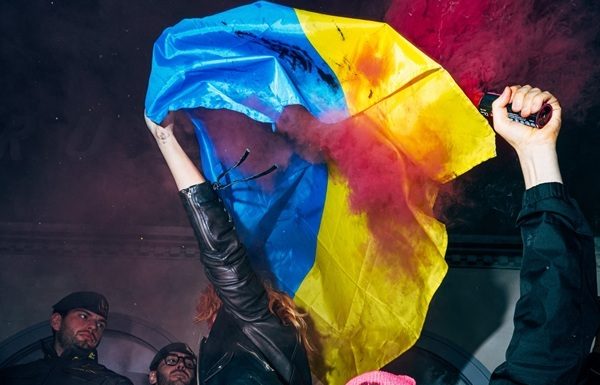 Protestul formaţiei Pussy Riot la Bienala de la Veneţia a determinat închiderea temporară a pavilionului Rusiei/ Manifestaţie ANGA faţă de participarea Israelului/ VIDEO