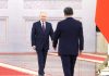 Xi Jinping îl primeşte pe „vechiul prieten” Putin, în timp ce Beijingul îşi proiectează un rol ferm pe scena mondială după vizita lui Trump. Liderul rus este la a 25-a vizită în China. El transmite că cele două ţări se susţin în „protejarea suveranităţii”