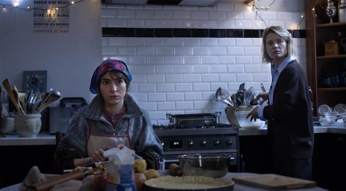Lungmetrajul lui Radu Jude, „Jurnalul unei cameriste”, ovaționat minute întregi la Cannes / „Sumbru și amuzant”