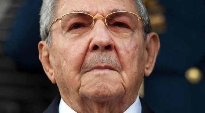 Departamentul american al Justiţiei îl inculpă pe Raul Castro