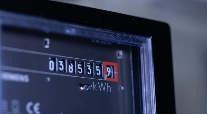 Reforma anti-speculă din energie, măsură propusă de Guvernul Bolojan, a fost blocată. Ce se întâmplă cu ordonanța privind ATR-urile