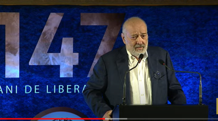 Stelian Tănase: Bolojan n-are nimic din bizantinismul politicienilor de Bucureşti/ Şi când greşeşte, şi când are dreptate, spune exact ce gândeşte/ Moţiunea de cenzură – dacă avea mai mult tact, nu se ajungea aici şi dacă şi Nicuşor Dan l-ar fi sprijinit