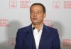 Daniel Băluţă: Lucrurile nu au cum să meargă mai bine când un om se leagă cu lanţuri de scaun şi spune că: dacă voi nu mă vreţi, eu vă vreau/ Nu există dialog, trebuie să faci ce ţi se spune. Unde e democraţia aici?