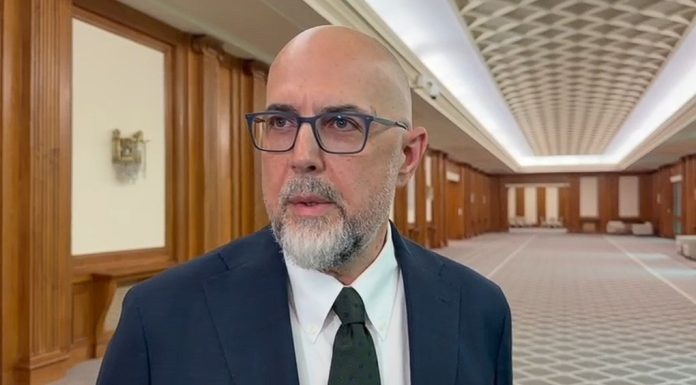 Kelemen Hunor: Eu totuşi sper că nu vor fi 233 de voturi şi guvernul condus de Bolojan poate să meargă mai departe/ Întrebat despre eventuale negocieri: Eu n-am negociat nimic. Am negociat acum un an, când am format guvernul