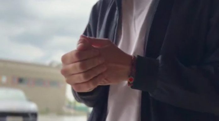 Ordin de protecție împotriva propriului copil. Un adolescent consumator de droguri, evacuat după ce și-a terorizat părinții