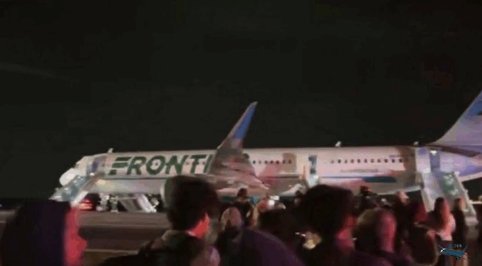 Un pieton a fost ucis de o aeronavă pe Aeroportul Internațional din Denver. Cum a reușit să ajungă pe pistă în momentul decolării