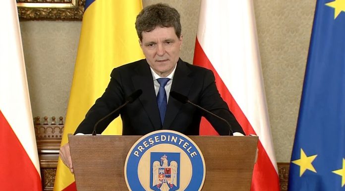 Nicuşor Dan cheamă luni partidele la consultări în vederea desemnării premierului / Au fost convocate toate formaţiunile parlamentare