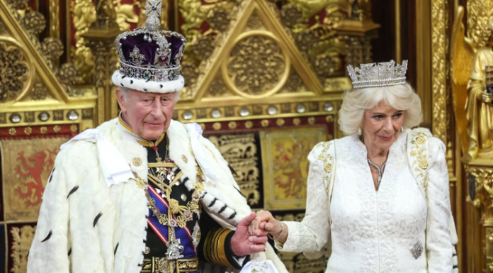 Discursul Regelui 2026: Charles anunță noile planuri ale guvernului britanic, în timp ce Starmer se confruntă cu cea mai grea provocare din mandat