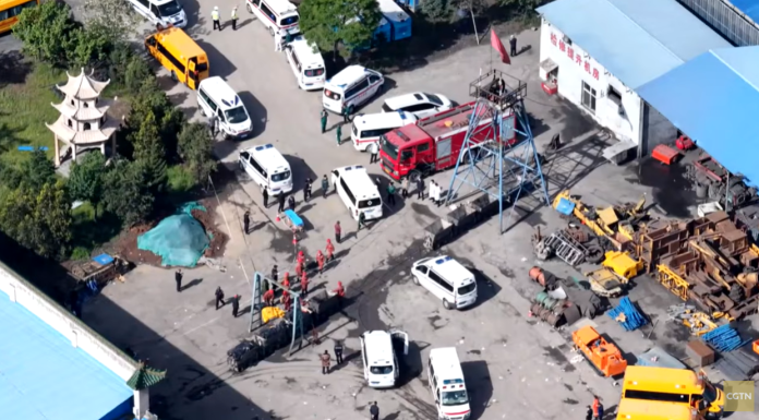 VIDEO Peste 80 de oameni au murit după o explozie într-o mină de cărbune din China