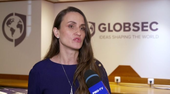 Oana Ţoiu: SUA pregătesc o reducere treptată a prezenţei militare în Europa, dar cresc alte capabilităţi strategice