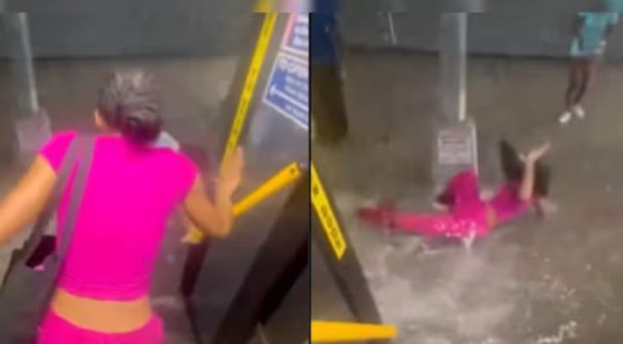 Momentul în care o femeie este luată de viitură în New York imediat după ce coboară dintr-un autobuz. VIDEO