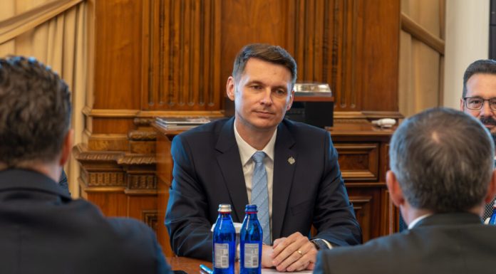 Președintele Senatului, întrevedere cu președintele Parlamentului de la Chișinău, despre reafirmarea sprijinului pentru Republica Moldova