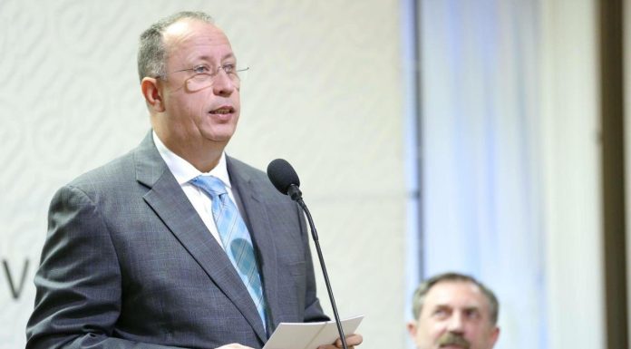 Cine este Serban Matei, „greul de la BNR”, care este pe lista scurtă de posibili premieri a președintelui Nicușor Dan