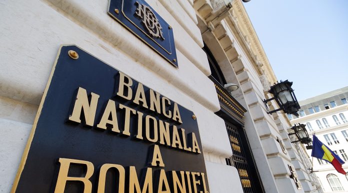 Inflația mare și contracția economică au „legat de mâini” BNR. Banca centrală menține dobânda-cheie la 6,5% pe an