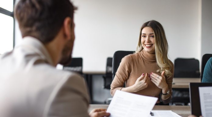 Cele mai frecvente greșeli făcute la interviurile de angajare. Cum răspunzi corect la întrebarea „Ce salariu îți dorești?”