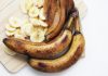 Rețete cu banane prea coapte. Cum să transformi fructele înnegrite într-un desert delicios