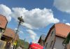 Un bărbat a ajuns la spital cu un picior strivit de un motocultor