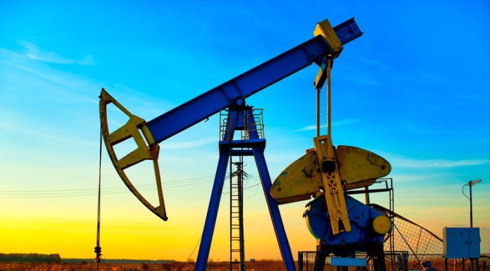Producția de petrol a OPEC atinge cel mai redus nivel din ultimele peste două decenii