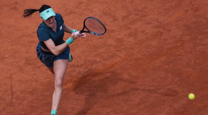 Sorana Cîrstea o învinge pe Linda Noskova și se califică în sferturi la turneul WTA 1000 de la Roma