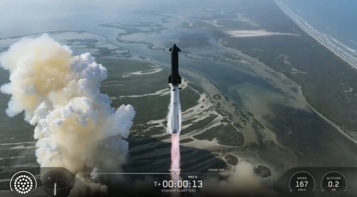Versiunea modernizată Starship V3 a SpaceX a finalizat cu succes primul zbor de testare