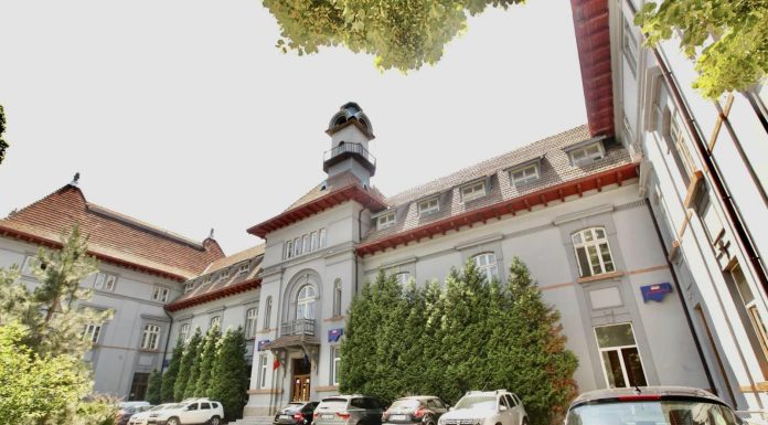 Conf. dr. Florina Rad, medic psihiatru: Creşte numărul adolescenţilor care ajung la spital cu probleme psihiatrice, întrucât creşte şi conştientizarea cu privire la bolile mintale