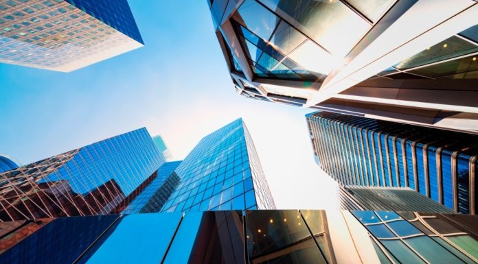 Eurostat: 149.678 de grupuri de întreprinderi multinaţionale au operat în 2024, concentrând 30% dintre persoanele din economia europeană/ Peste 51 de milioane de oameni din ţări UE şi AELS au lucrat în multinaţionale / Multinaţionale controlate de Rusia