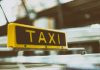 Bucureşti: Taximetrist, suspectat că a furat telefonul unui client şi, cu ajutorul a doi complici, a deblocat dispozitivul, făcând tranzacţii de 15.000 de lei