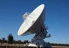 Telescopul Spațial James Webb a descoperit o structură stranie în centrul unei galaxii îndepărtate