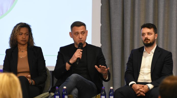 Clienţii amână să cumpere case. Victor Terheş, CCO Bellemonde: Incertitudinea politică îi face să aştepte o corecţie sau chiar să îşi mute capitalul în afara ţării