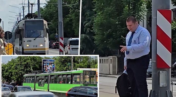 Treabă românească făcută pe linia 5, unde călătorii se adăpostesc după stâlpi, în lipsa unor copertine. La ore de vârf, tramvaiul se blochează în trafic din cauza mașinilor, în „orașul stâlpișorilor”