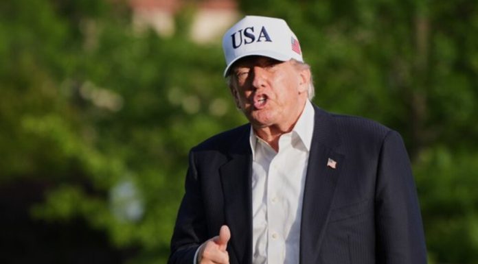 Trump anunţă că a anulat la un atac prevăzut marţi împotriva Iranului, la cererea unor lideri de la Golful Persic. El anunţă că au avut loc ”negocieri serioase” şi că SUA sunt pregătite să lanseze ”un atac total şi la scară mare” oricând, dacă nu se ajung