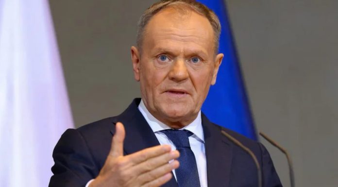 NATO este în pragul dezintegrării, avertizează premierul polonez