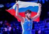 Luptătorii ruşi şi belaruşi pot concura sub steagurile lor naţionale, anunţă United World Wrestling